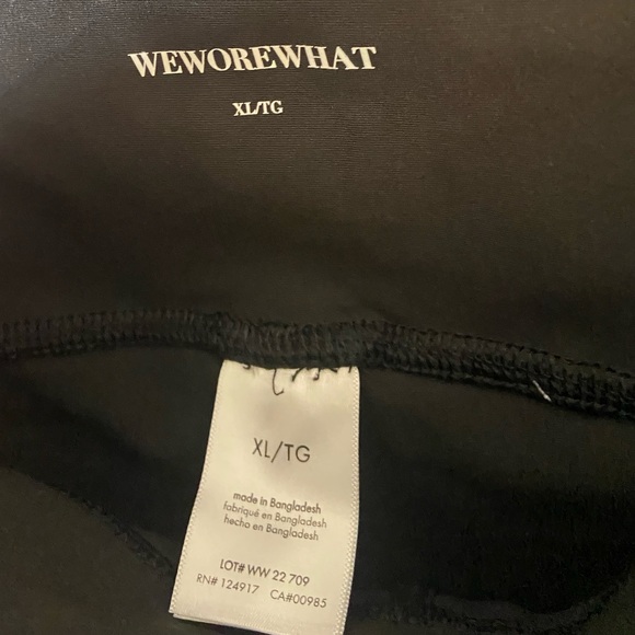 NWT weworewhat lace up solid black biker shorts size XL. - Picture 5 of 6